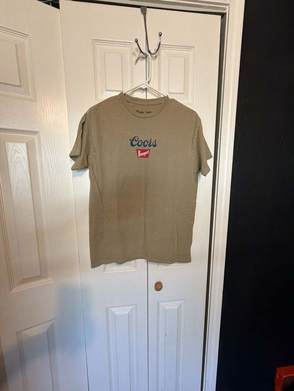 Brew City Brand Coors Banquet T-Shirt Small Sand Graphic Tee